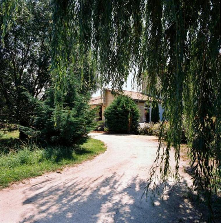 Maison d'Hôtes L'Arbre Rouge Génissac Exterior foto